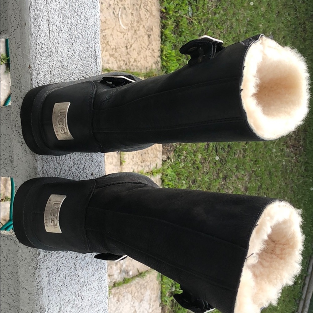 Super cozy warm UGG winter boots